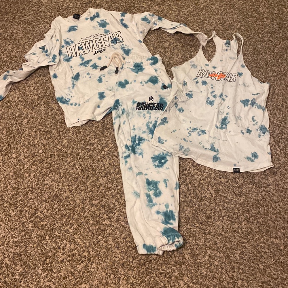 Raw Gear set. Size small